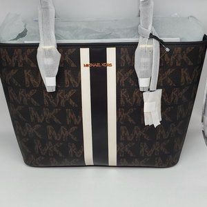 Michael Kors Jet Set Travel Medium Carryall Tote